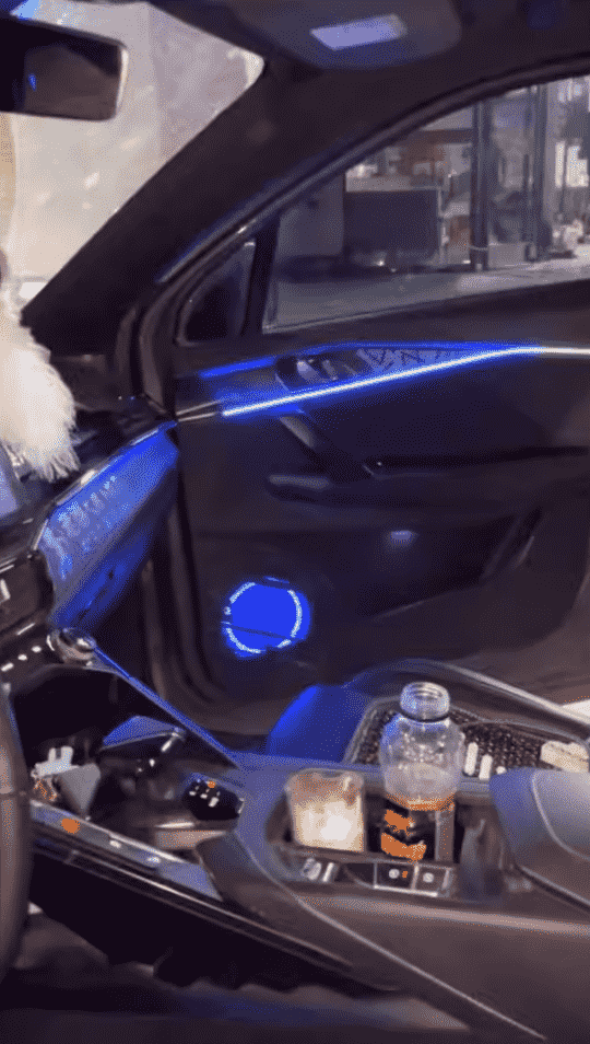 Xevaban.com ở 214 Giải Ph&oacute;ng l&agrave; đơn vị chuy&ecirc;n cung cấp phụ kiện oto, đồ chơi oto, phụ kiện lynkco 06, đồ chơi lynkco 06,&nbsp;xevaban, 214 giải ph&oacute;ng, đ&egrave;n nội thất lynkco 06, đ&egrave;n led nội thất lynkco 06, độ đ&egrave;n nội thất lynkco 06.